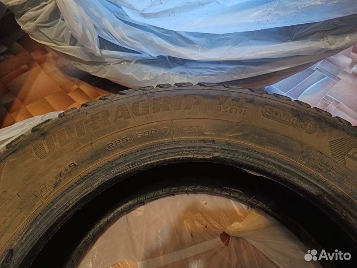 Goodyear UltraGrip SUV 225/60 R17 103