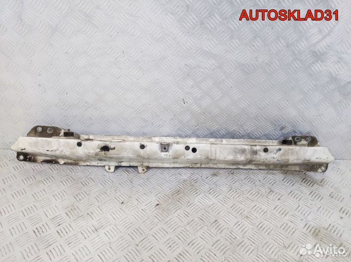Балка подрадиаторная Audi 80 4B 8A0805577
