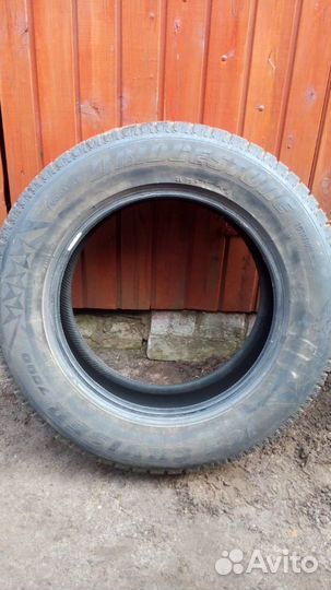 Bridgestone Ice Cruiser 7000 225/65 R17