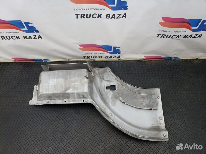 Корпус подножки левой Mercedes-Benz Axor