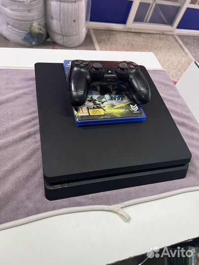 Sony PS4 slim 1tb