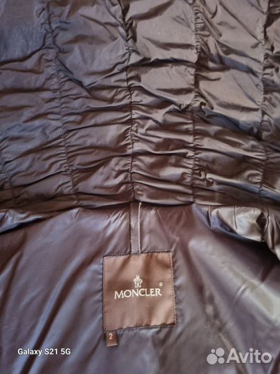 Moncler оригинал