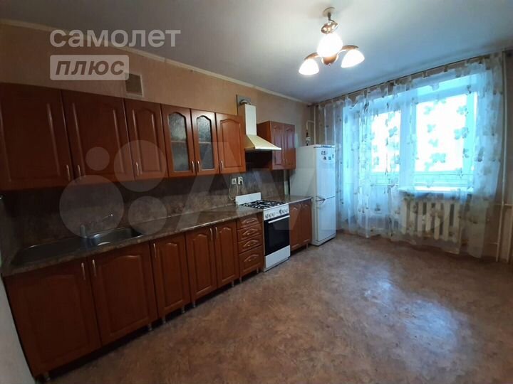 2-к. квартира, 66,4 м², 2/5 эт.