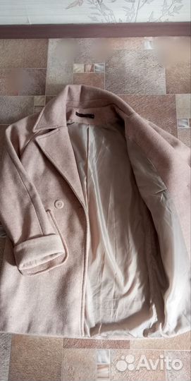 Пальто женское демисезонное 42 размер