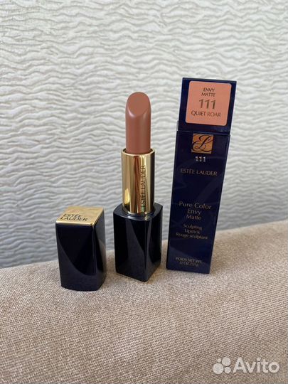 Нюдовая помада Estee Lauder 111 quiet roar