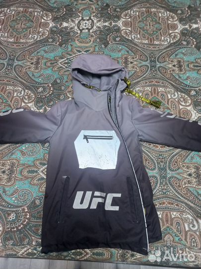 Продам куртку