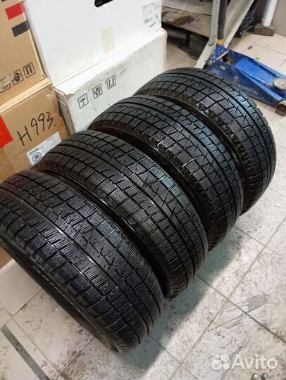 Bridgestone Blizzak Revo GZ 205/60 R16