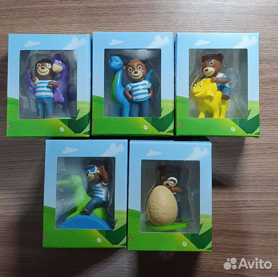 Фигурки Барни