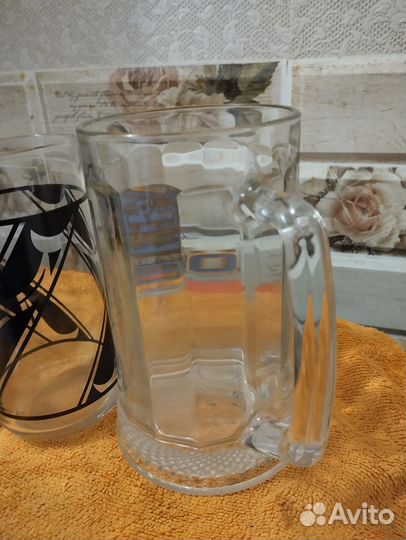 Стаканы и кружка