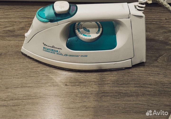 Утюг moulinex
