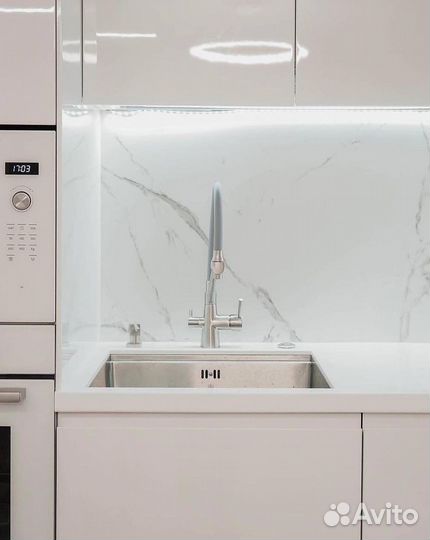 Кухонный гарнитур на заказ. Гapaнития дo 10 лeт