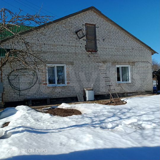 Дом 64 м² на участке 12 сот.