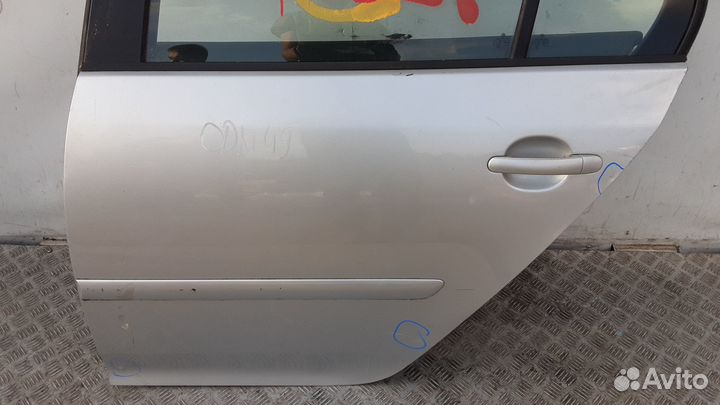 Дверь задняя левая volkswagen golf 5 2003 2007