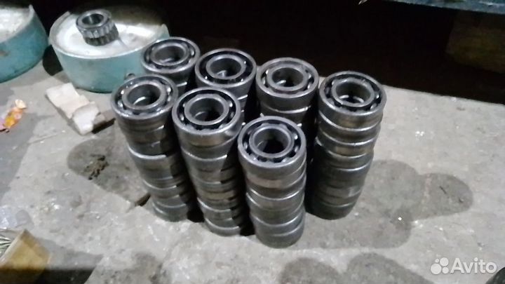 Подшипник 6205