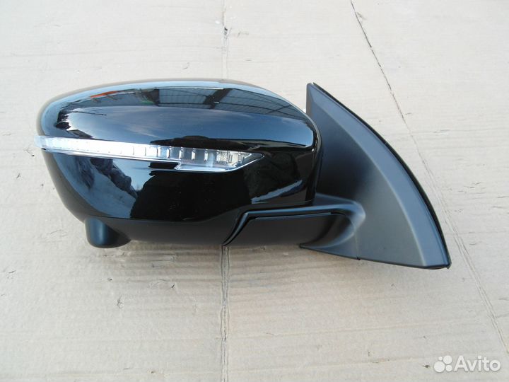 Зеркало правое 13 кон с камерой Nissan Qashqai J11