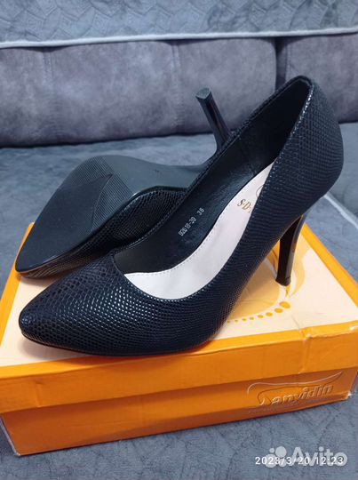 Туфли женские 36 размер новые