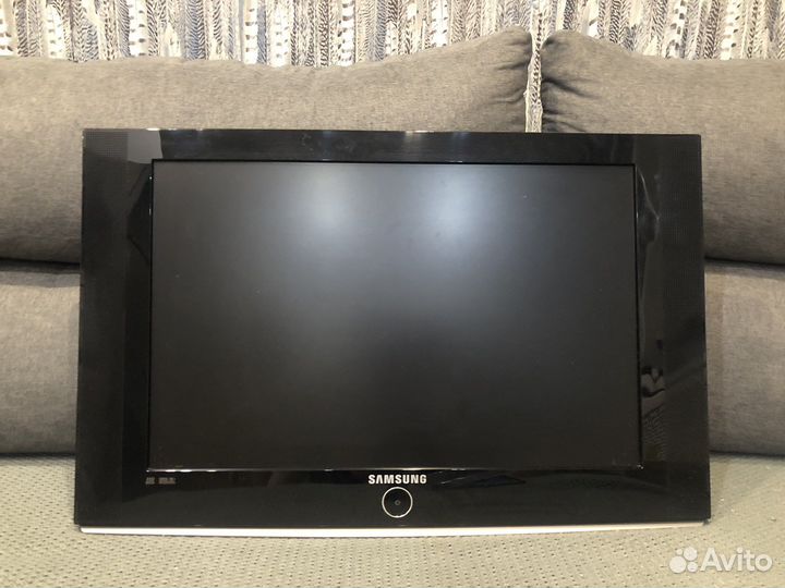 Телевизор samsung