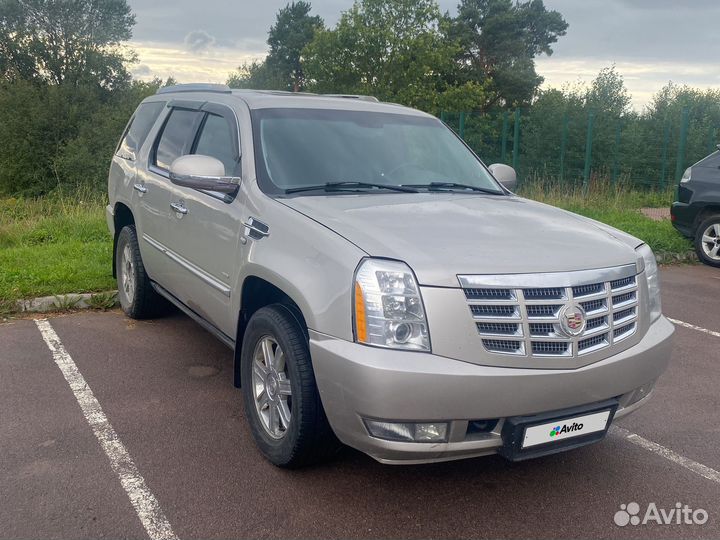 Cadillac Escalade 6.2 AT, 2008, 249 195 км