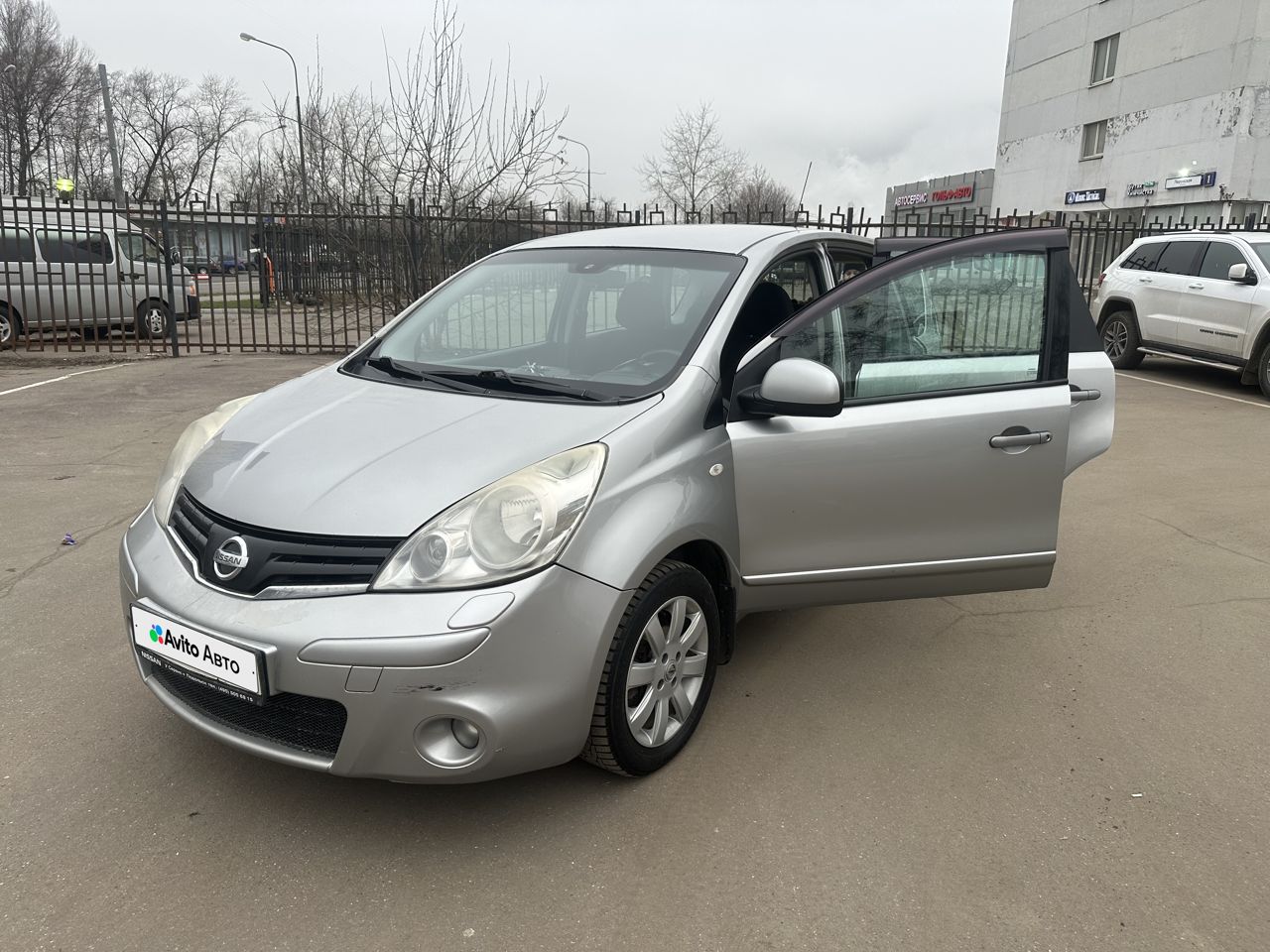 Nissan Note: фото владельца