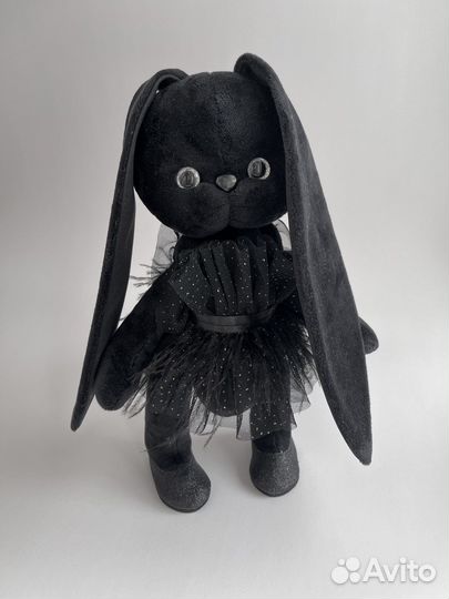 Зайка Уэнсдей