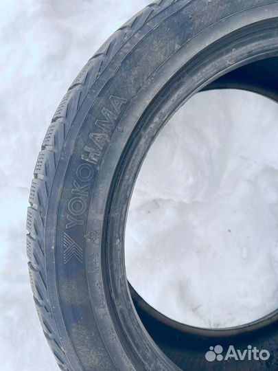 Yokohama Ice Guard IG30 215/50 R17