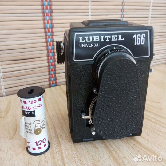 Фотоаппарат Любитель 166 + плёнка и Зенит 122