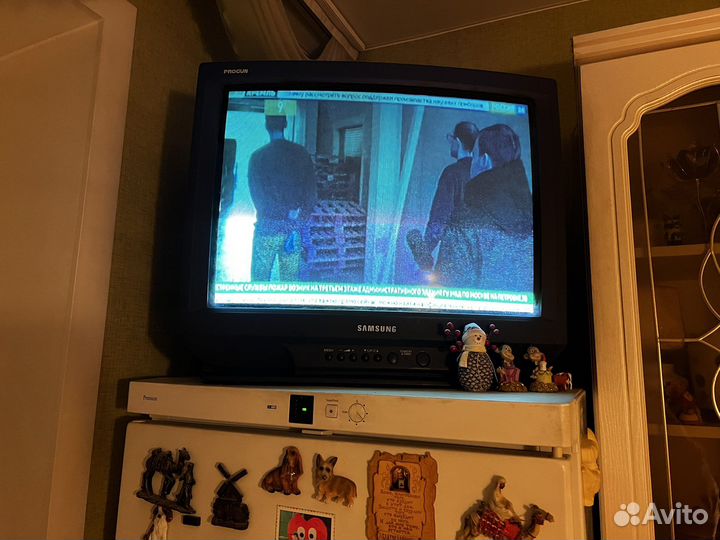 Телевизор samsung