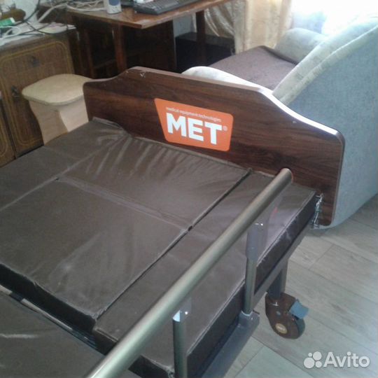 Кровать медицинская многофункциональная