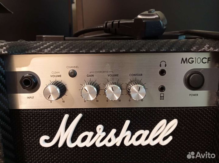 Комбоусилитель Marshall MG10CF