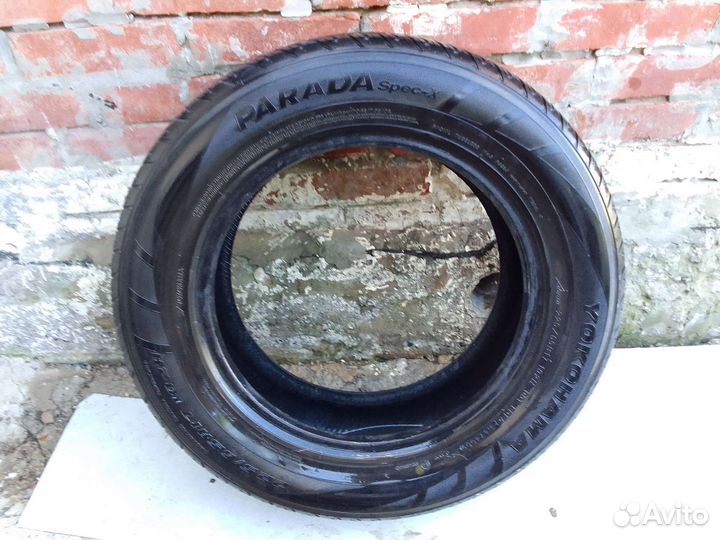 Yokohama Parada Spec-X 225/65 R17