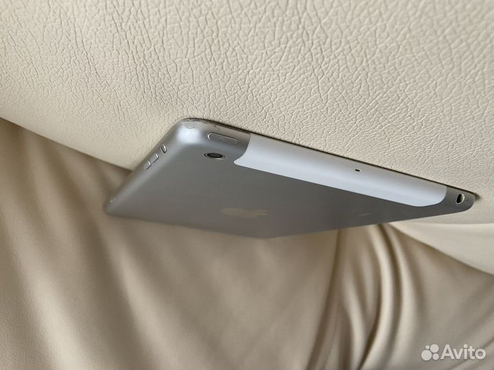 iPad mini 16 Гб +cellular (сим-карта)