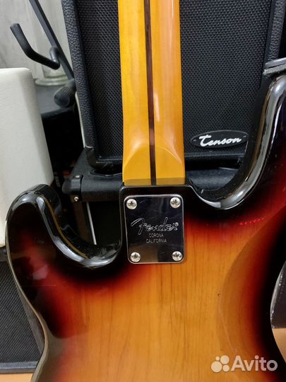 Бас гитара Precision Bass c Sadowsky preamp