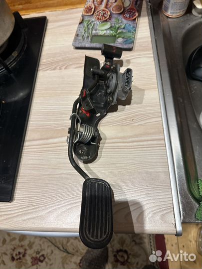 Педаль газа toyota caldina