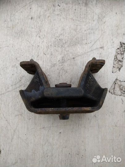 Опора двигателя Ssangyong Kyron 2 D20DT 2009