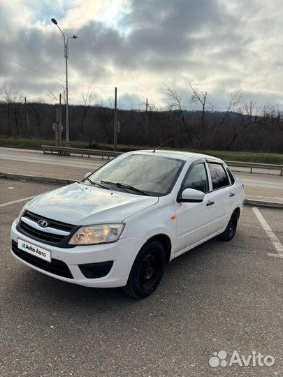 LADA Granta 1.6 МТ, 2015, 297 000 км