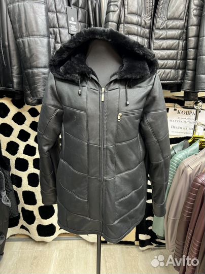 Мужская кожанная куртка из кусочков