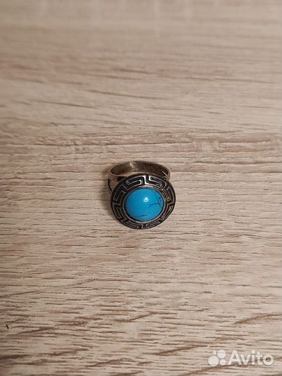 Серебряное кольцо