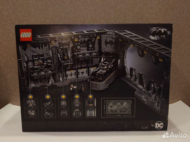Lego Batman 76252 - batcave (Бэтпещера)
