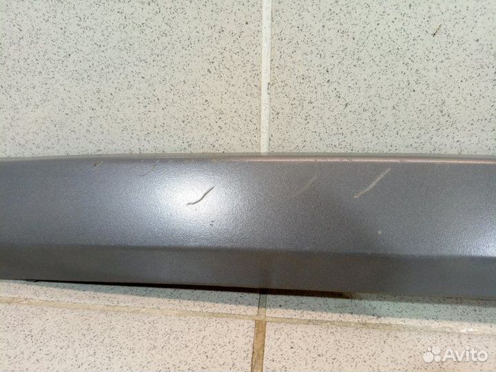 Молдинг заднего бампера центральный Land Rover