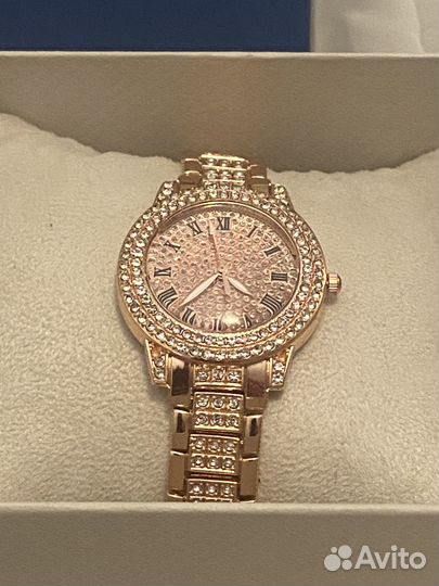 Часы женские. Элегантная роскошь