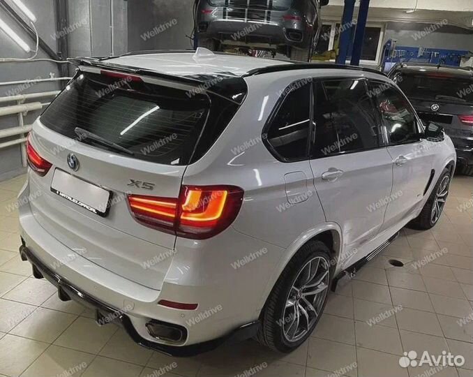 Губа задняя BMW X5 F15 в стиле G05 черная