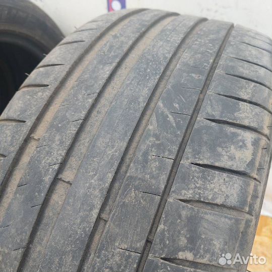 Michelin Pilot Sport 4 245/45 R18 110L