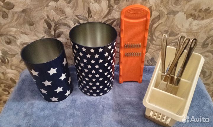 Подставка для ложек ножи банки для специй терка