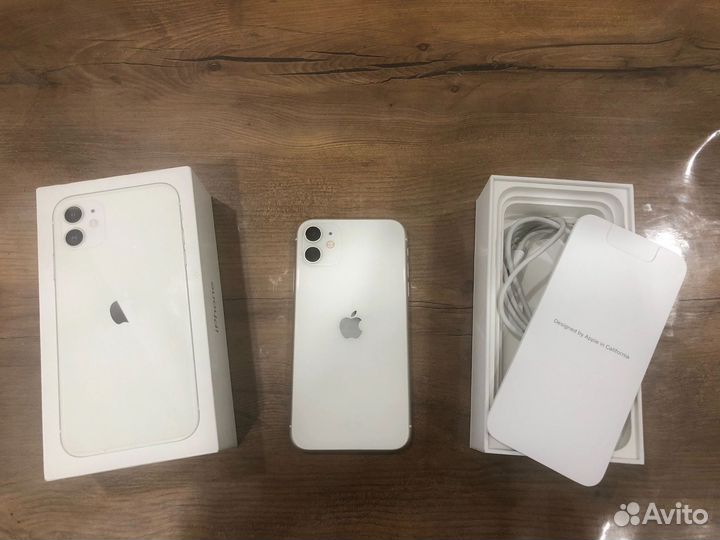 iPhone 11, 64 ГБ