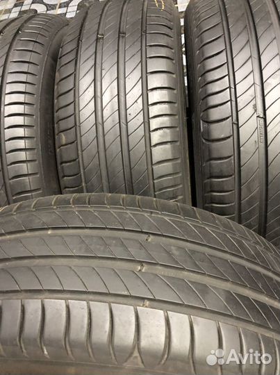 Michelin Primacy 4 235/50 R19