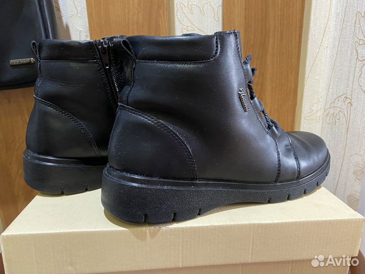 Ботинки женские