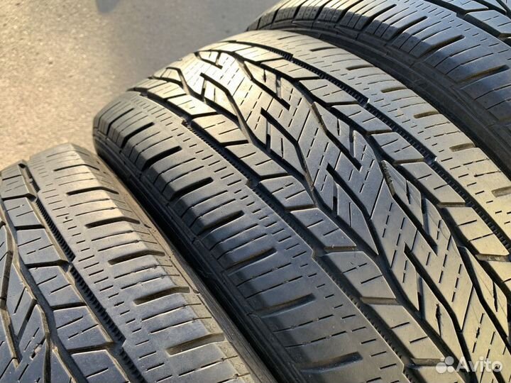 Continental ContiCrossContact LX2 215/50 R17