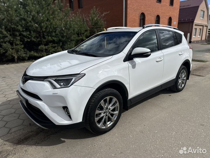 Toyota RAV4 2.0 CVT, 2017, 160 000 км