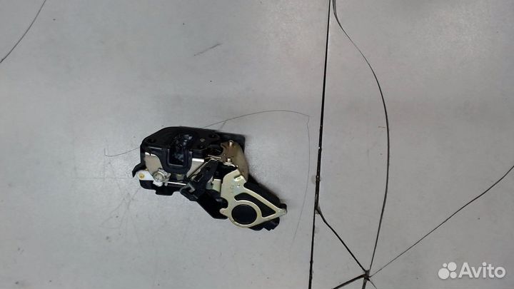 Замок двери Hyundai Matrix, 2004