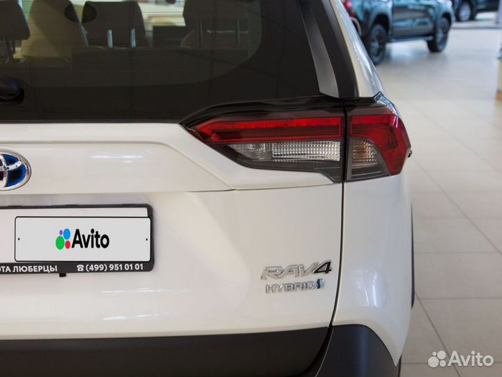 Toyota RAV4 2.5 AT, 2022